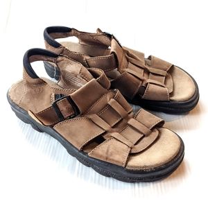 EARTH Nantucket men's strappy leather fisherman's sandals